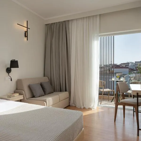 Preveza City Comfort Hotel，位于Koronisia的酒店