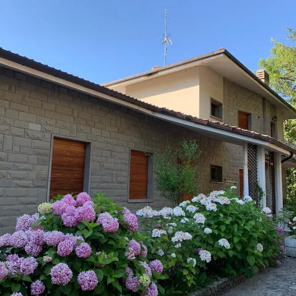 Peaceful Country Living at Apartments at Villa Clara，位于Vimignano的酒店