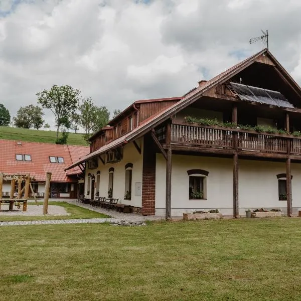 Penzion U Skutilů，位于Pilníkov的酒店