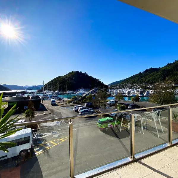 The Moorings Waterfront Picton，位于皮克顿的酒店