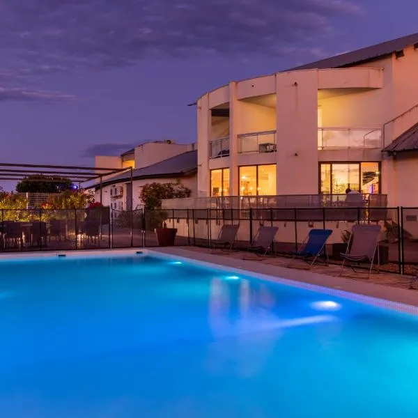 The Originals City, Hôtel Les Dômes, Perpignan Sud Saleilles，位于佩皮尼昂的酒店