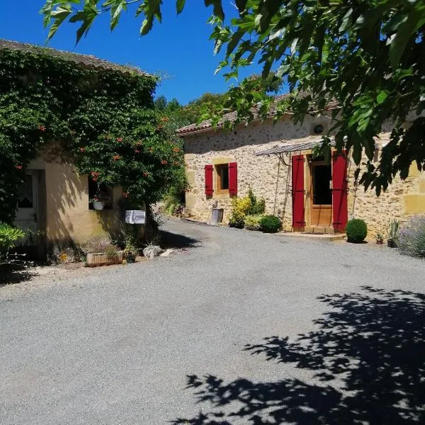 Holli cottage - Charming 2 bedrooms with terrace.，位于Sainte-Croix-de-Beaumont的酒店