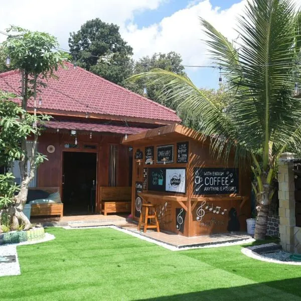 Omah Kayu Villa,位于Pasirputih的酒店