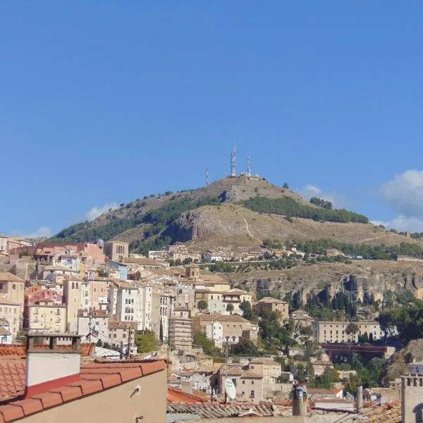 Penthouse overlooking Cuenca，位于昆卡的酒店