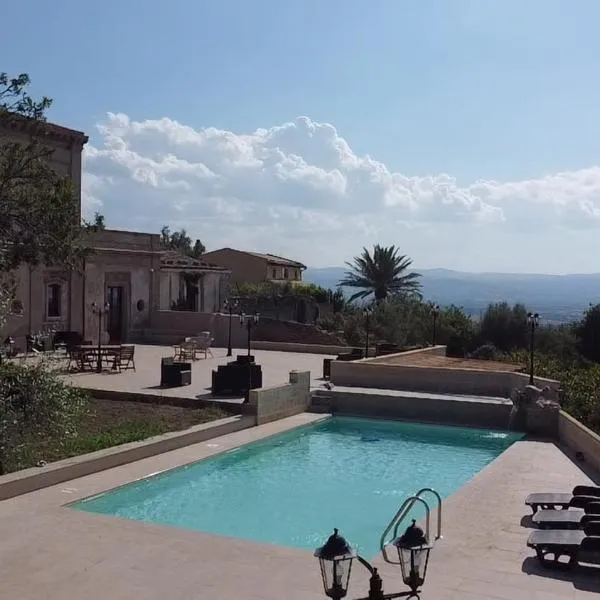 Casale Ciricó tra Catania e Siracusa，位于卡尔伦蒂尼的酒店