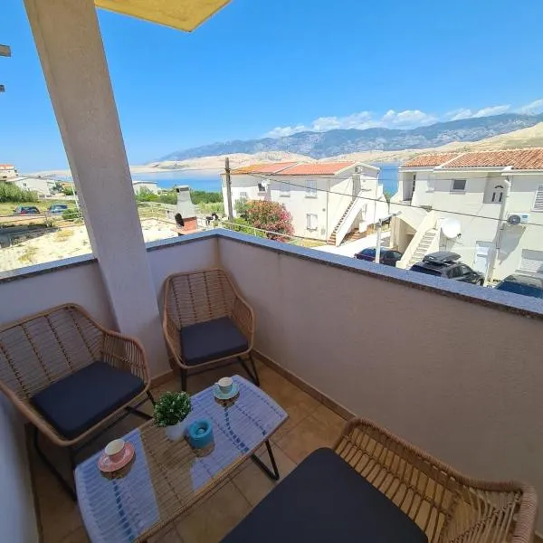 Blue sky apartment，位于帕格的酒店