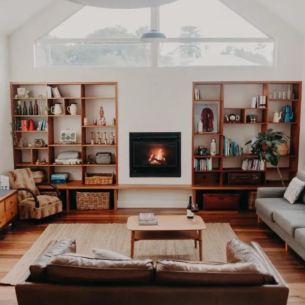 The Allotment Albany - Centrally Located Cottage in Old Albany，位于奥尔巴尼的酒店