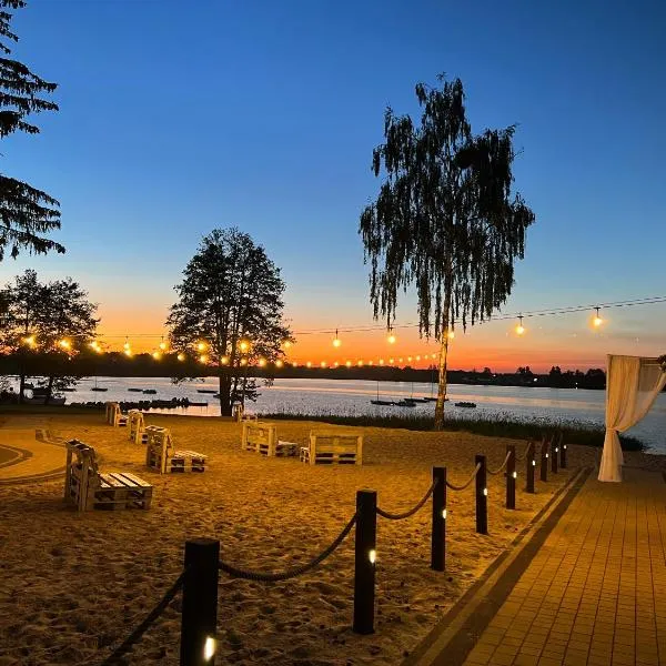 Hotel Sanvit Lake Resort & Spa，位于Majdan Stulenski的酒店