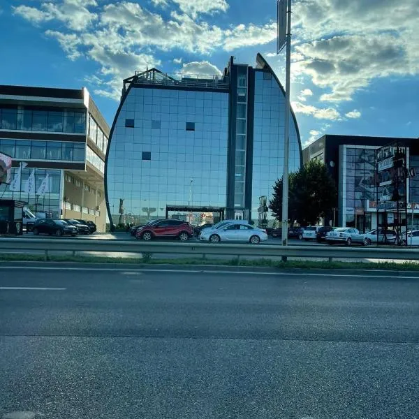 CedarTREE Prishtina，位于Velika Slatina的酒店