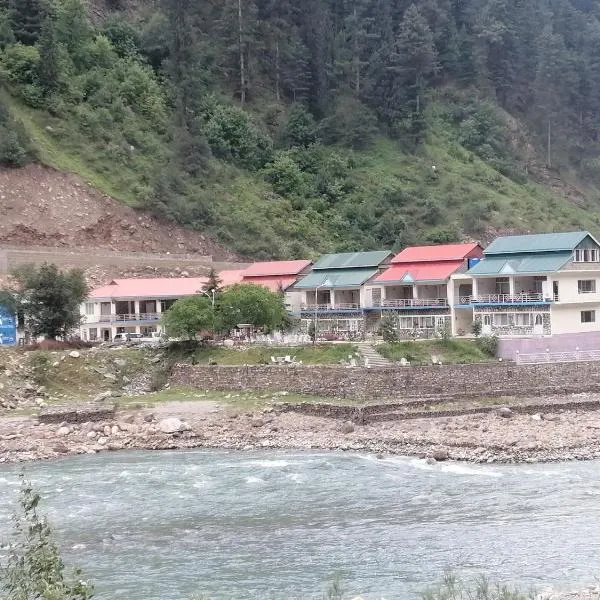 Parhena Cottages Bella Naran，位于Shogran的酒店