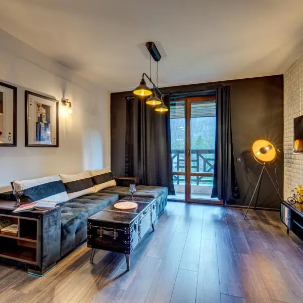 Black Box Studio，位于斯莫梁的酒店