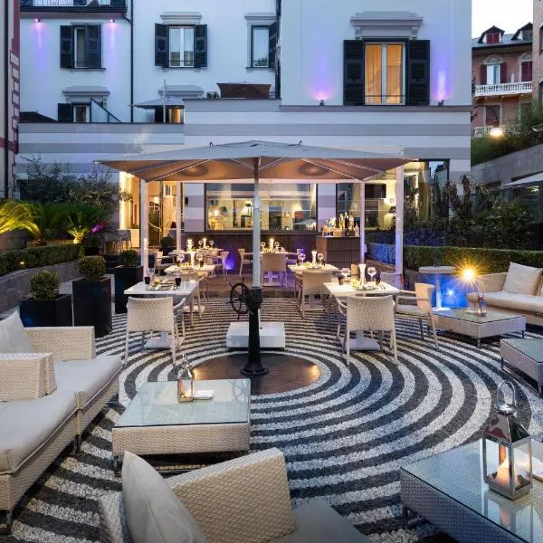 LHP Hotel Santa Margherita Palace & SPA，位于Coreglia Ligure的酒店