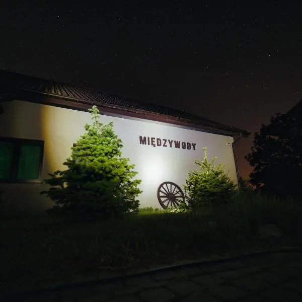 Miedzywody，位于Kikół的酒店