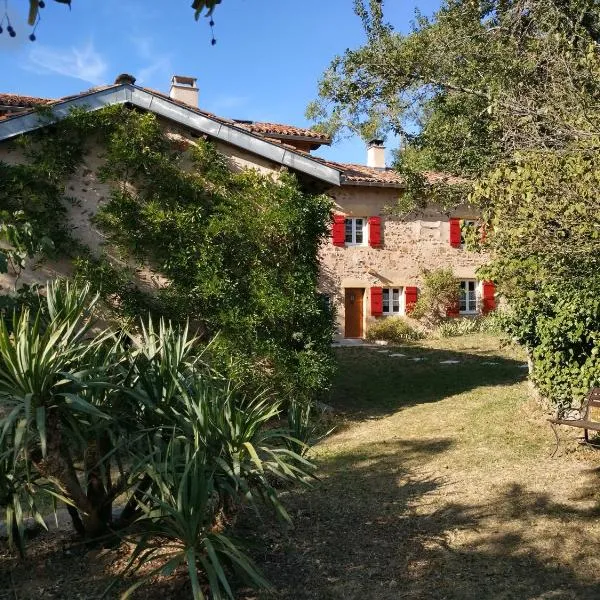 SOUTH BURGUNDY country house MONT CHEF，位于Chassigny-sous-Dun的酒店