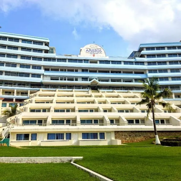Hotel Aristos Acapulco，位于El Marqués的酒店