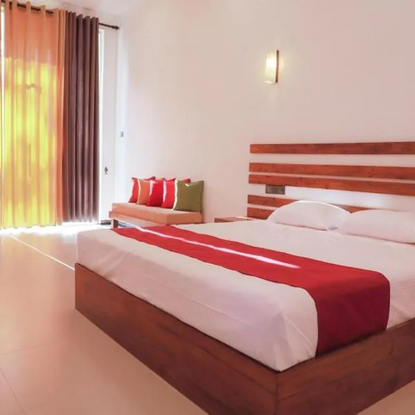 Hotel Anaulundawa，位于波隆纳鲁沃的酒店