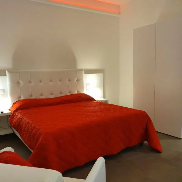 Fantasia B&B APARTAMENT STUDIO，位于帕拉若的酒店