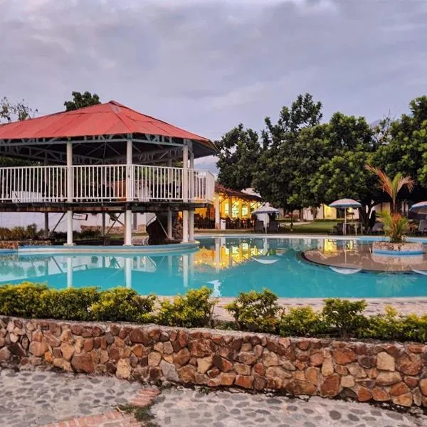 EL EDEN HOTEL RESORT，位于Venecia的酒店