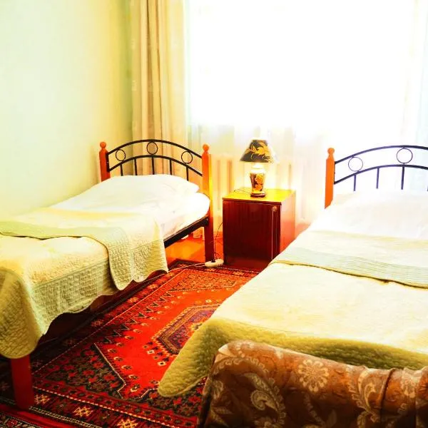 Baktygul guesthouse，位于纳伦的酒店