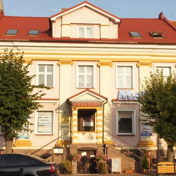 Zajazd Grodzki，位于Osiecza的酒店