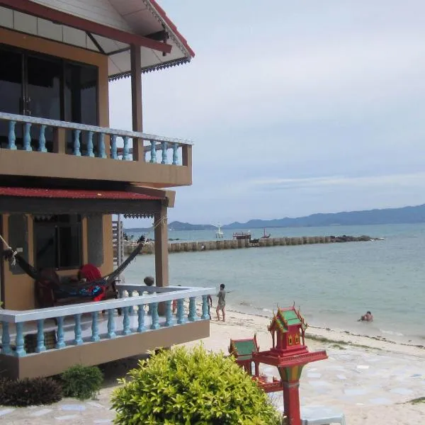 Charung Beach，位于哈林海滩的酒店