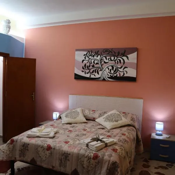 Casa Borgo Borrello，位于San Mauro Castelverde的酒店