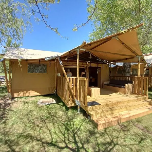 Camping du Moulin de Thoard，位于Thoard的酒店