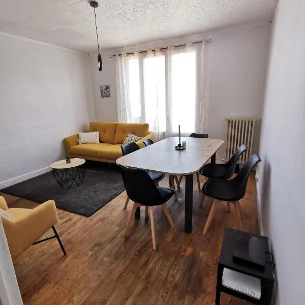 Appartement lumineux vue Pic du Midi，位于La Barthe-de-Neste的酒店