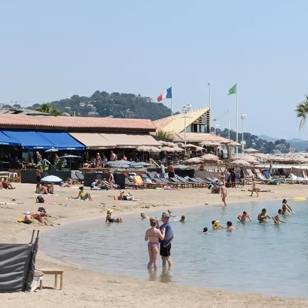 Le Côte d'Azur，位于土伦的酒店