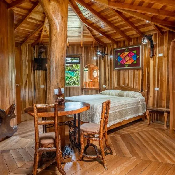 Casitas del Bosque Monteverde.，位于蒙泰韦尔德哥斯达黎加的酒店
