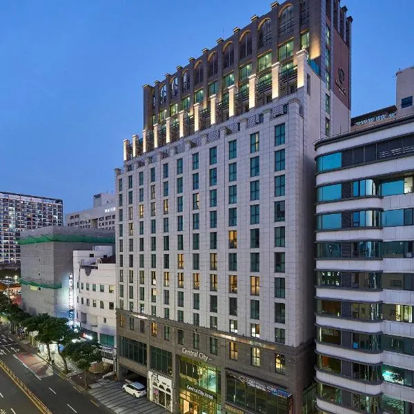 济州市中心酒店，位于Sowang-dong的酒店