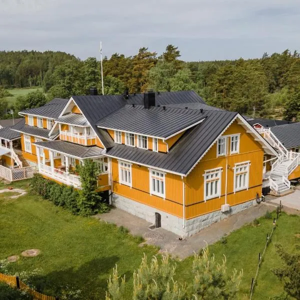 Villa Ekbladh，位于Västlax的酒店