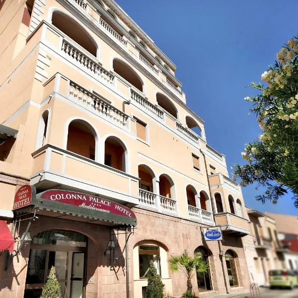 科隆纳地中海皇宫酒店，位于奥尔比亚的酒店