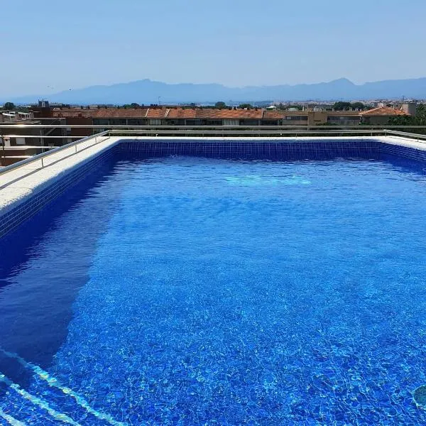 Villas Mar Cambrils PORT AVENTURA，位于坎布里尔斯的酒店