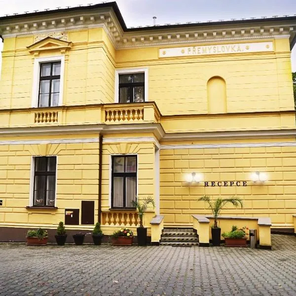 Lázně Jupiter Bechyně，位于Radětice的酒店
