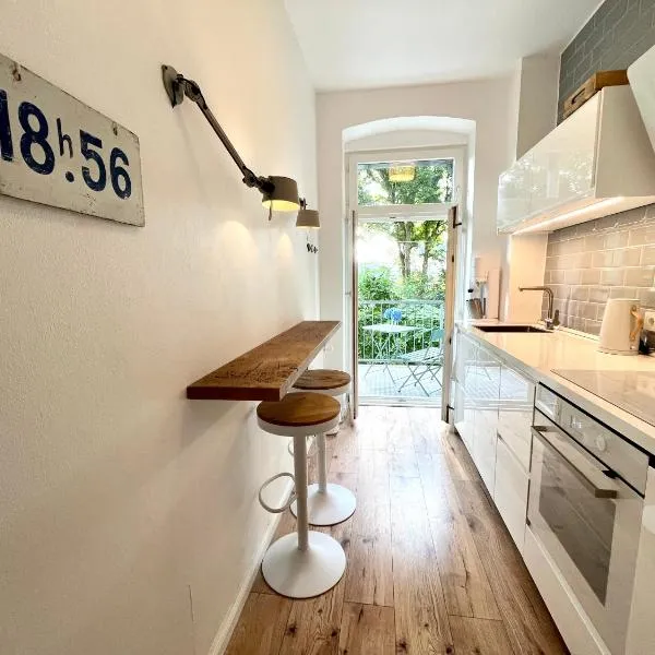 3 Zimmer Ferienwohnung Burghof mit Balkon im Herzen Flensburgs，位于弗伦斯堡的酒店