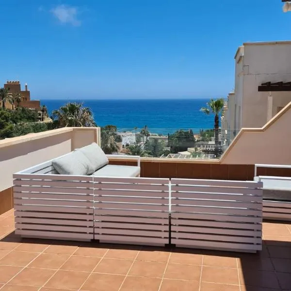 TRIPLEX DE LUJO EN MOJACAR，位于莫哈卡尔的酒店