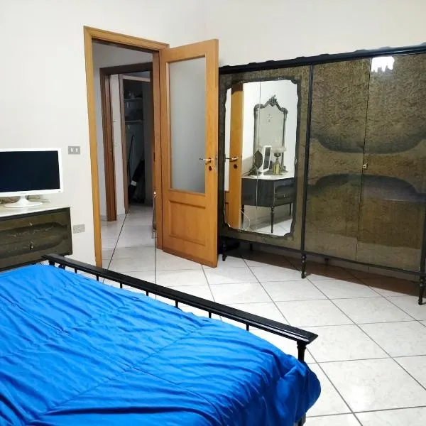 La casa di Sissi - Appartamento Indipendente con due camere da letto，位于Baiano的酒店