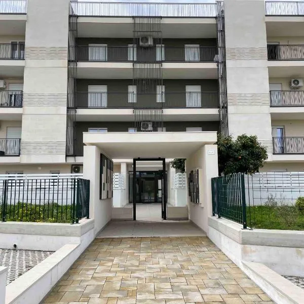 Lecce Parkside Apartment，位于莱切的酒店