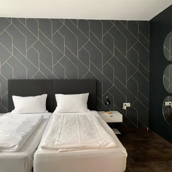 MOTELO Bielefeld - Smart HOTEL，位于比勒费尔德的酒店