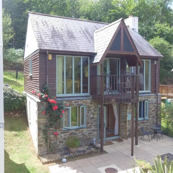 The Nineteenth, Oakridge St Mellion, Free Golf/SPA，位于圣美伦的酒店