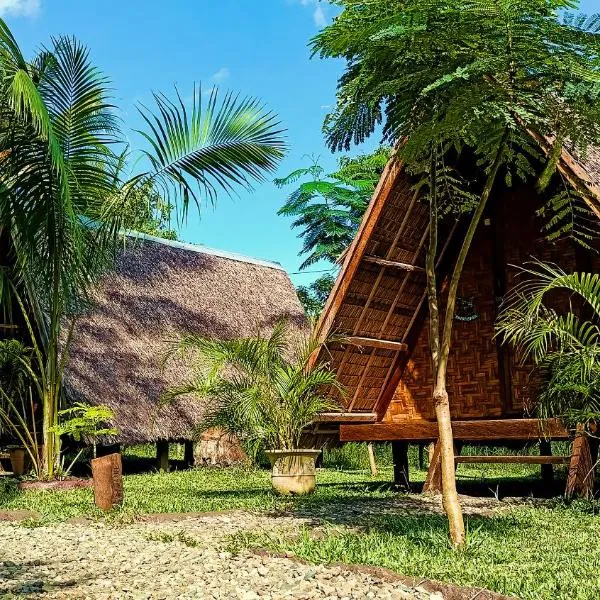 Archery-Asia Nipa Huts Moalboal，位于莫阿尔博阿的酒店