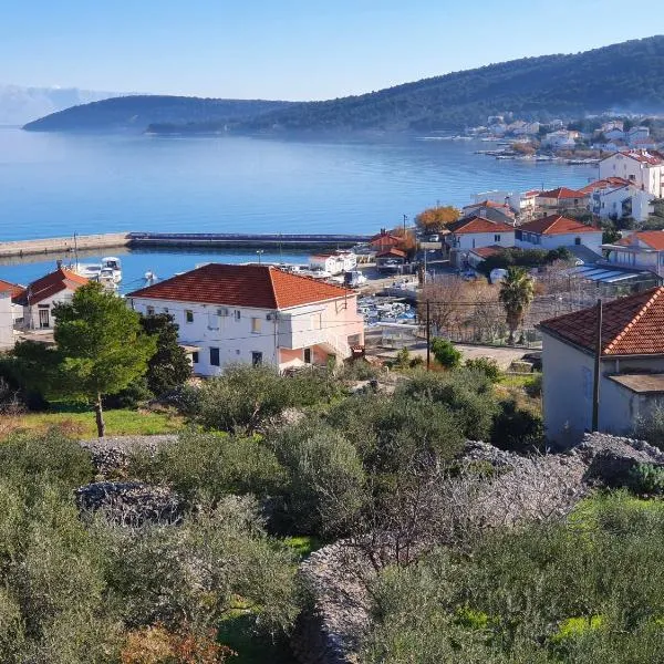 Apartments Jelica，位于斯拉汀的酒店