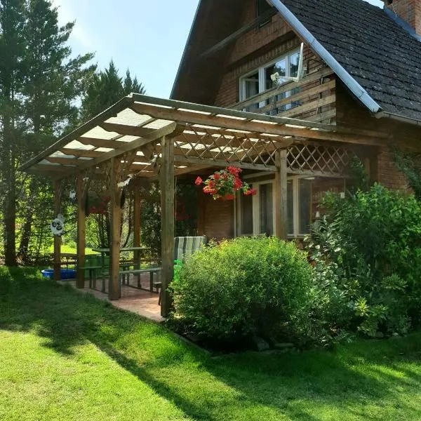 A summer house Zarabie Domek letniskowy Zarabie，位于梅希莱尼采的酒店