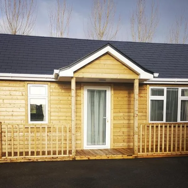 Country Cabin Retreat, Ireland's Hidden Heartland F35 YC67，位于Belmont的酒店