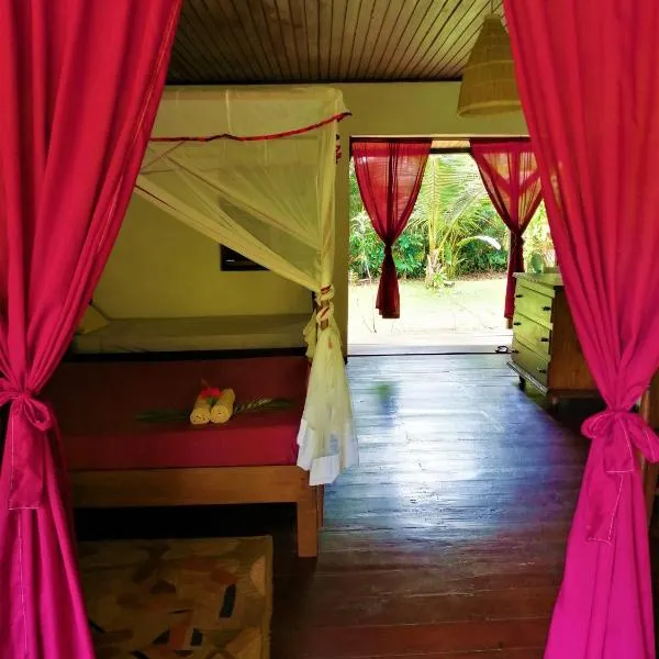 Chambres d'hôtes Villa Les Orchidées Chez Ago，位于Ankoalamare的酒店