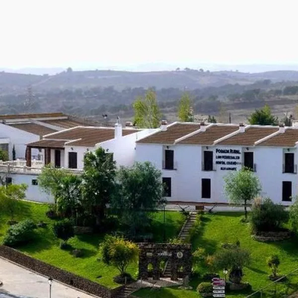 POSADA LOS PEDREGALES，位于Villanueva de los Castillejos的酒店