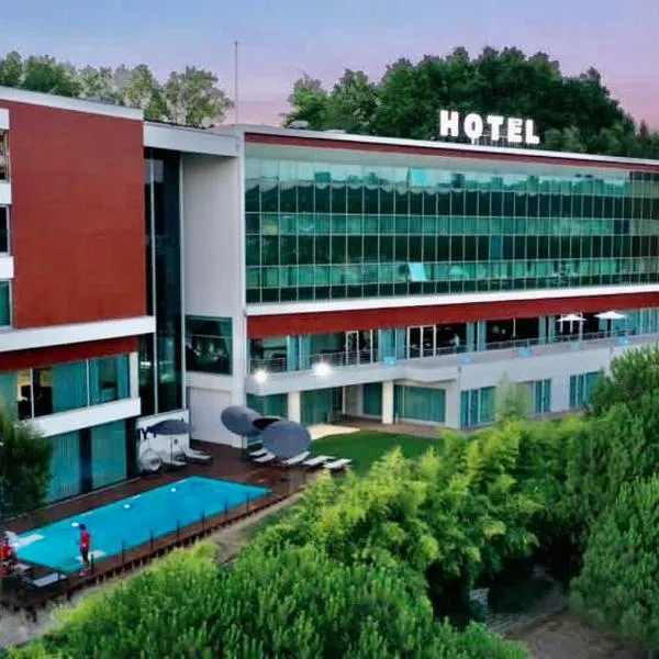 佩纳菲耶尔公园Spa酒店，位于Baltar的酒店