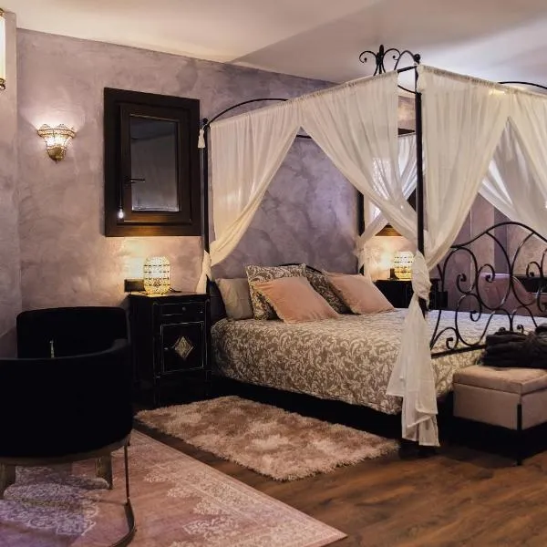 Riad Medina Mudéjar Cádiz，位于奇克拉纳－德拉弗龙特拉的酒店