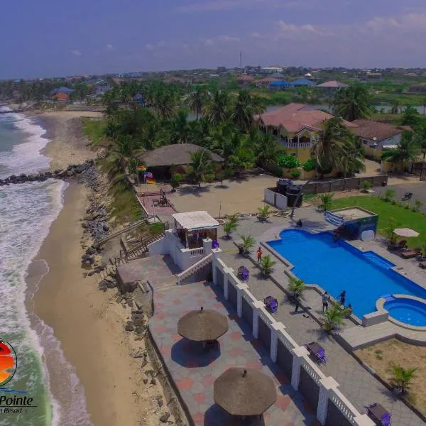 Coconut Pointe Villa & Beach Resort，位于Dawhwenya的酒店